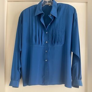 Elegant Blue Button Down Blouse with Classic Style